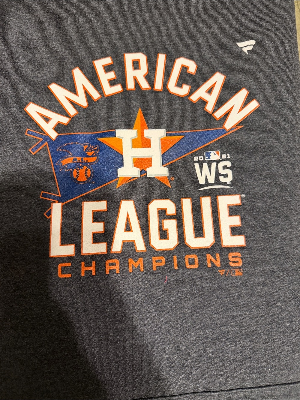 AM League Astros 2021 World Series champions Pullover hoodie Unisex Men’s XL